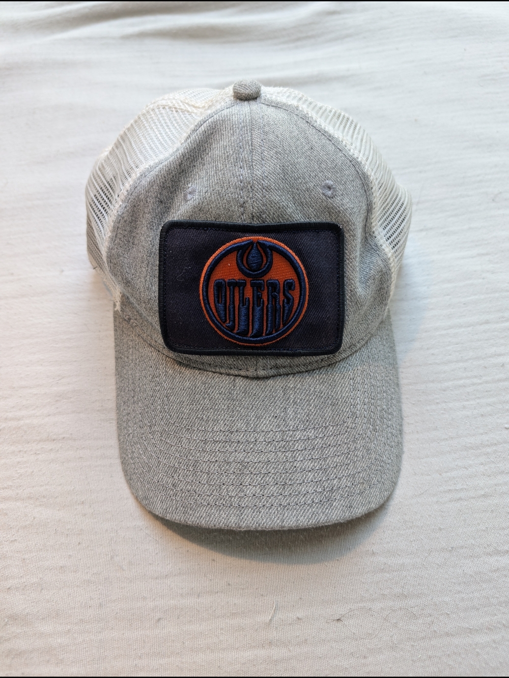 Men's Fanatics Charcoal/White Edmonton Oilers Mesh Trucker - Snapback Hat